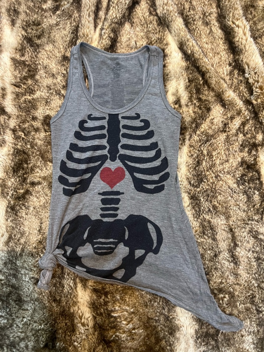 Betsey Johnson Gray Tank Top with Black Skeleton and Red Heart - Picture 4 of 4